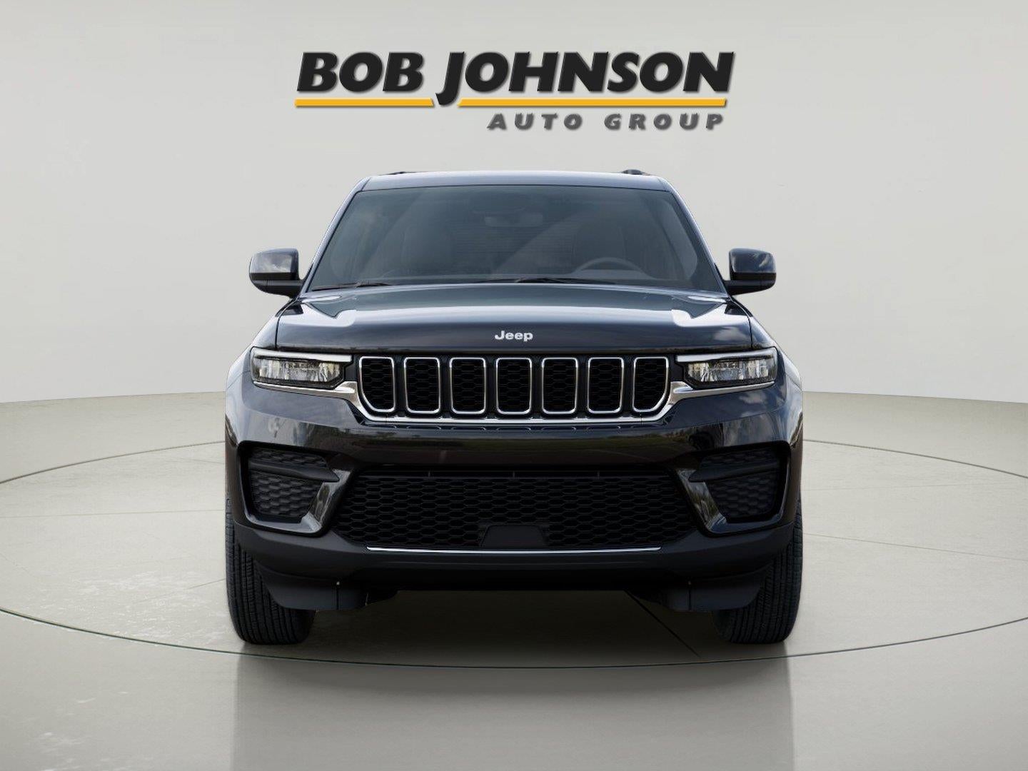 2026 Jeep Grand Cherokee GRAND CHEROKEE LAREDO X 4X4