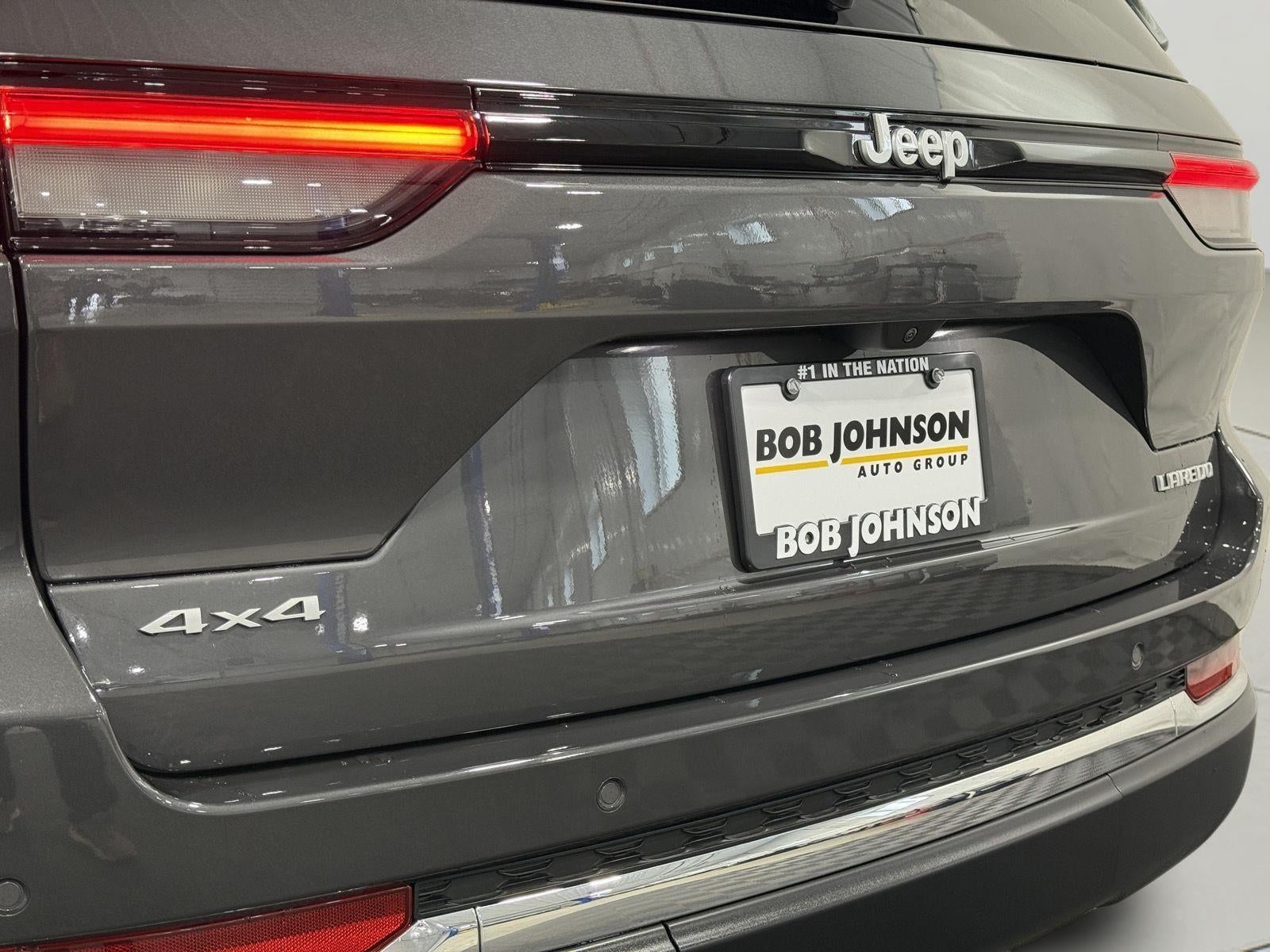 2025 Jeep Grand Cherokee GRAND CHEROKEE LAREDO X 4X4