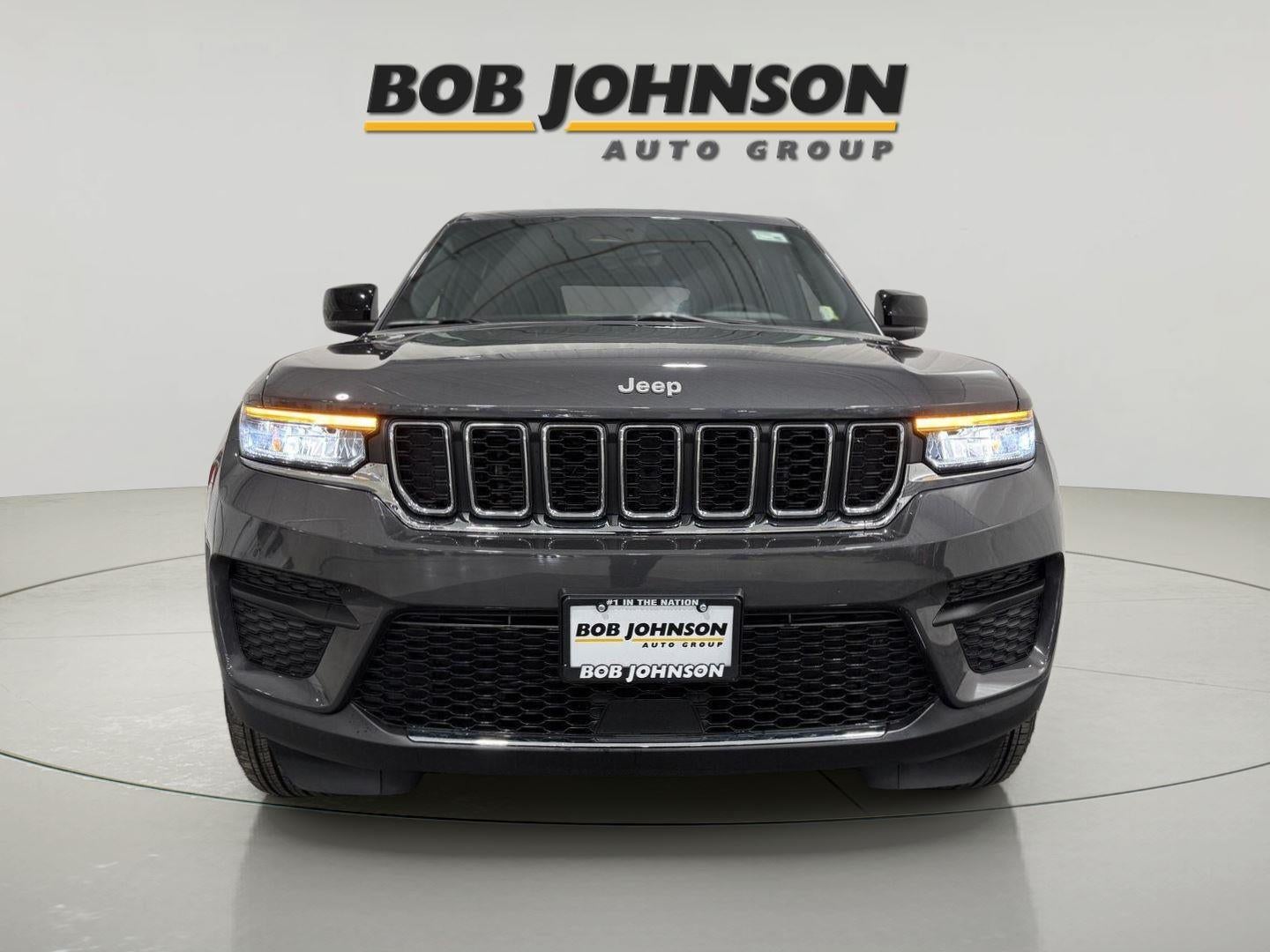 2025 Jeep Grand Cherokee GRAND CHEROKEE LAREDO X 4X4