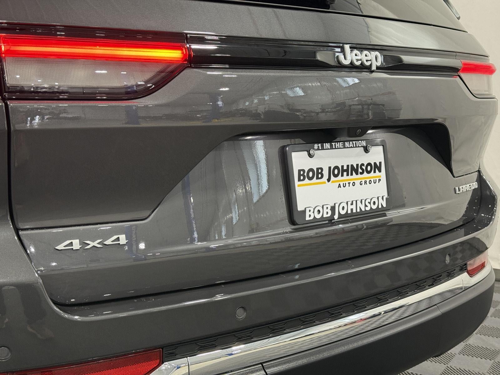 2025 Jeep Grand Cherokee GRAND CHEROKEE LAREDO X 4X4