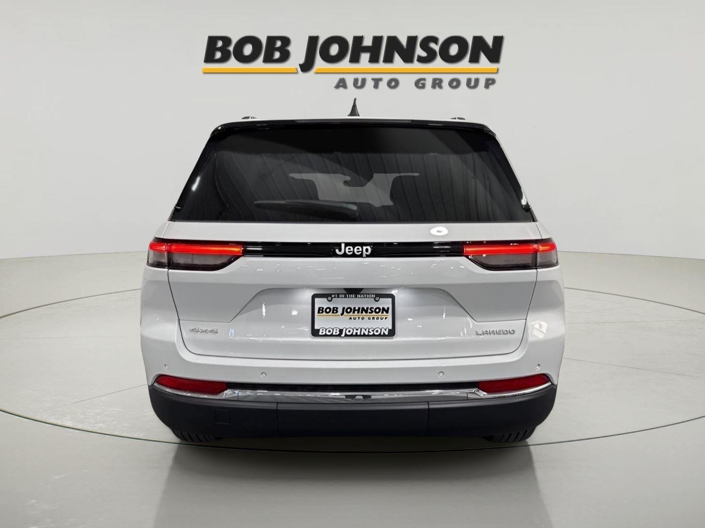 2025 Jeep Grand Cherokee GRAND CHEROKEE LAREDO X 4X4