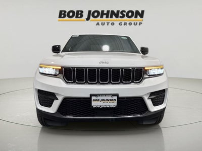2025 Jeep Grand Cherokee GRAND CHEROKEE LAREDO X 4X4