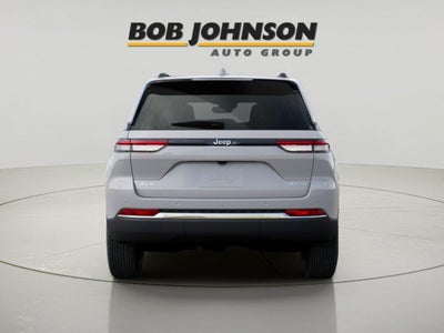 2026 Jeep Grand Cherokee GRAND CHEROKEE LAREDO X 4X4
