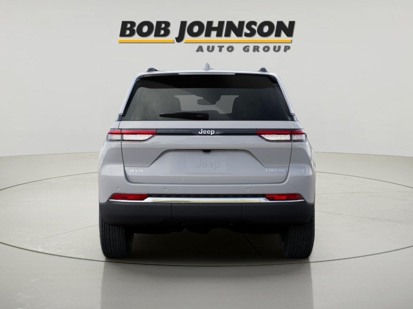 2026 Jeep Grand Cherokee GRAND CHEROKEE LAREDO X 4X4