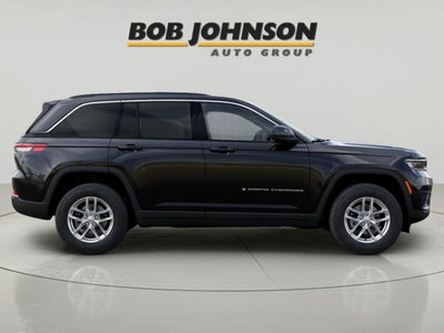 2026 Jeep Grand Cherokee GRAND CHEROKEE LAREDO X 4X4