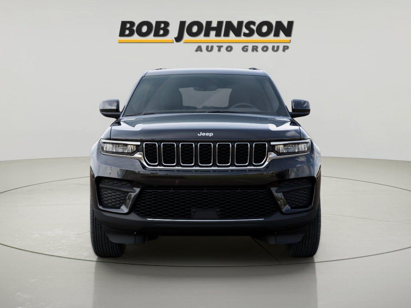 2026 Jeep Grand Cherokee GRAND CHEROKEE LAREDO X 4X4