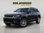 2026 Jeep Grand Cherokee GRAND CHEROKEE LAREDO X 4X4
