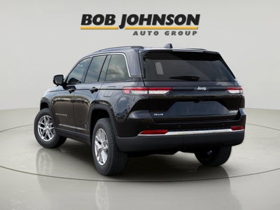 2026 Jeep Grand Cherokee GRAND CHEROKEE LAREDO X 4X4