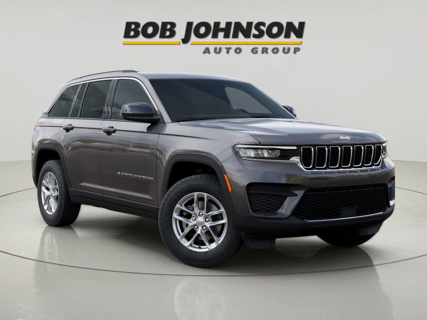 2026 Jeep Grand Cherokee GRAND CHEROKEE LAREDO X 4X4