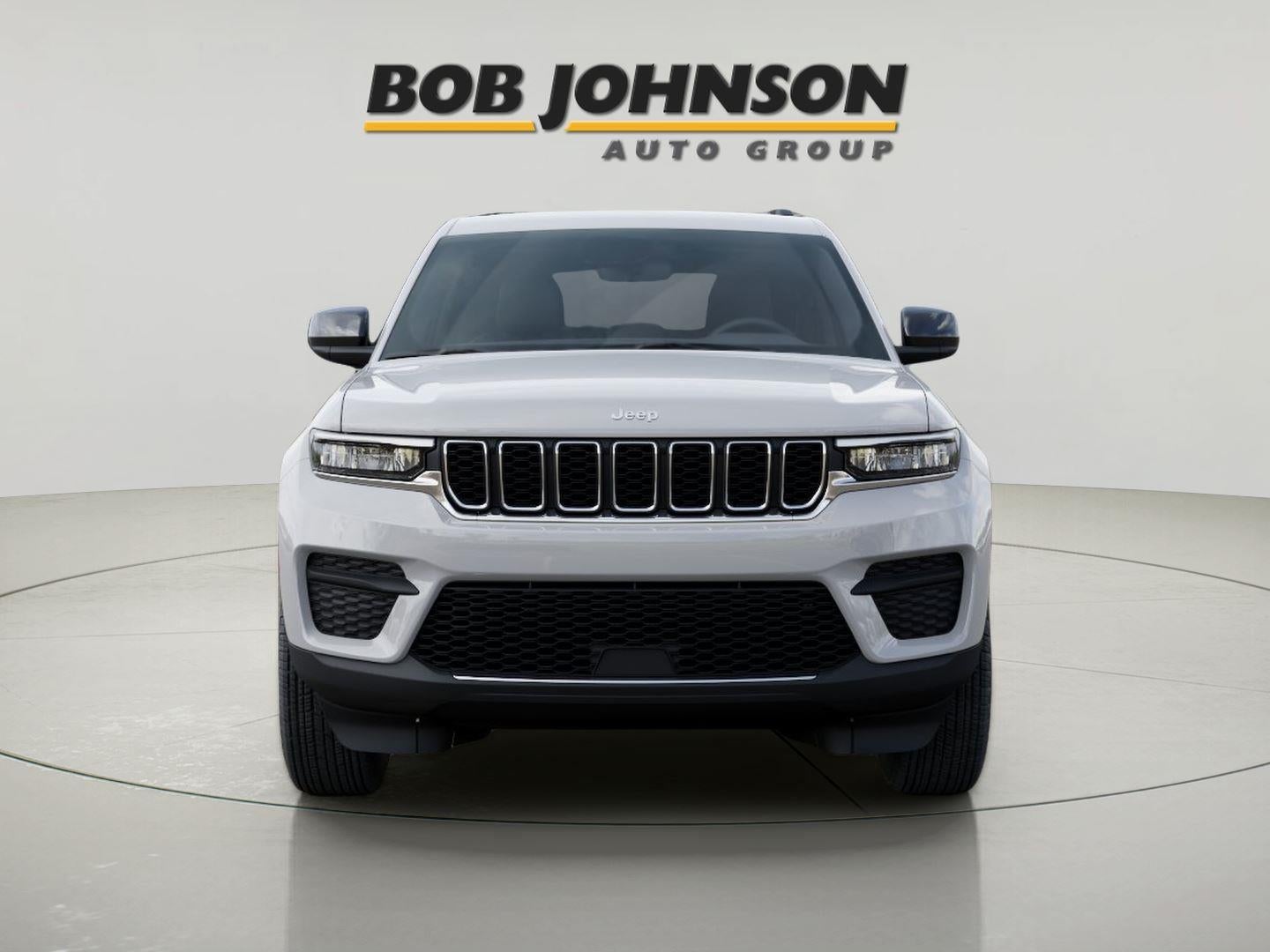 2026 Jeep Grand Cherokee GRAND CHEROKEE LAREDO X 4X4