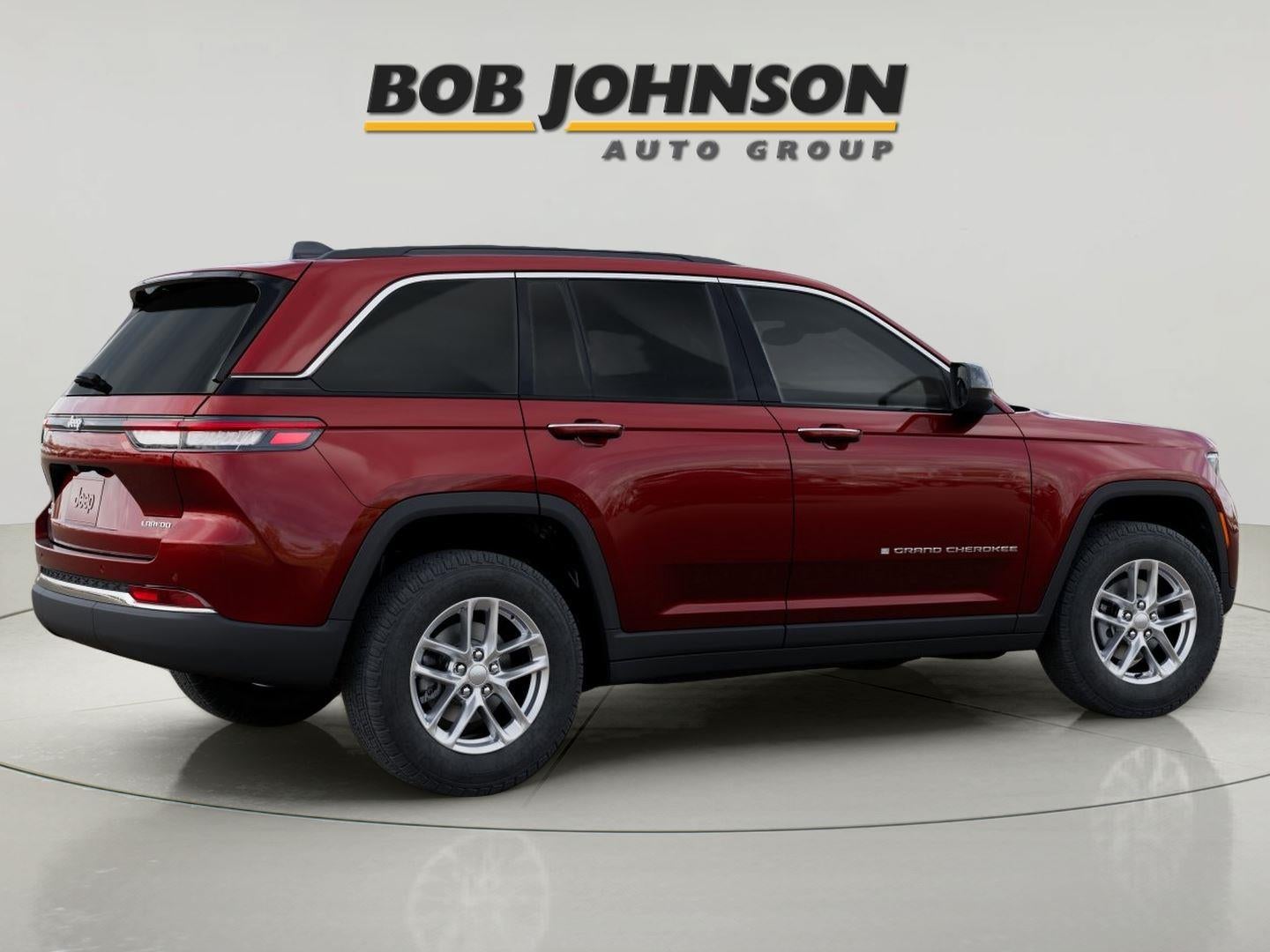 2025 Jeep Grand Cherokee GRAND CHEROKEE LAREDO X 4X4