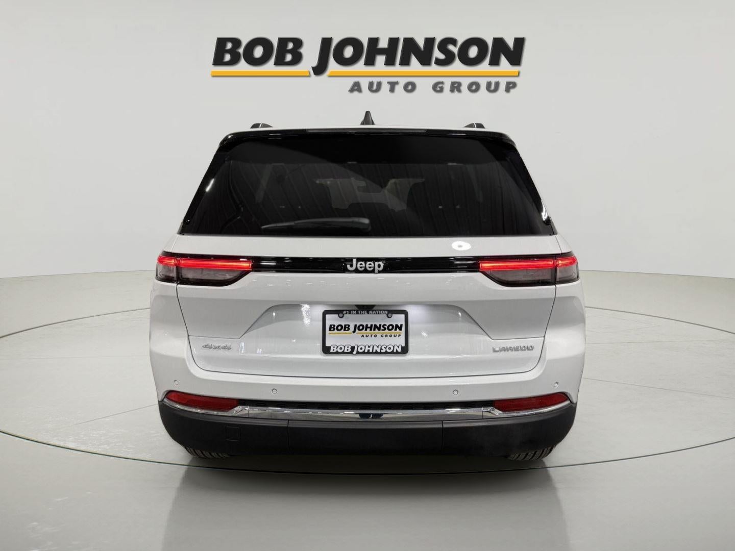 2025 Jeep Grand Cherokee GRAND CHEROKEE LAREDO X 4X4