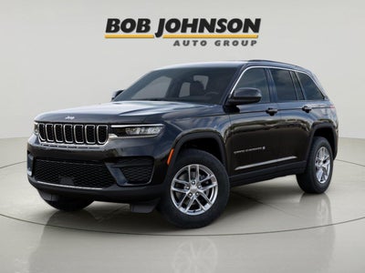 2026 Jeep Grand Cherokee GRAND CHEROKEE LAREDO X 4X4