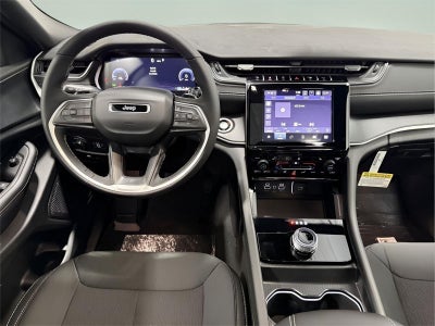 2025 Jeep Grand Cherokee GRAND CHEROKEE LAREDO X 4X4