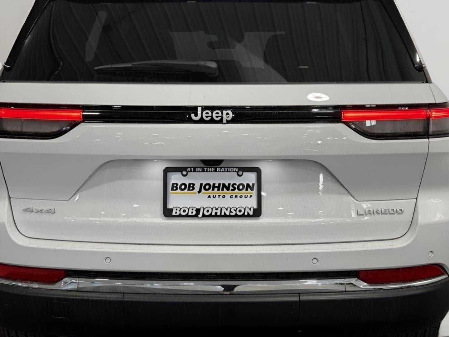 2025 Jeep Grand Cherokee GRAND CHEROKEE LAREDO X 4X4