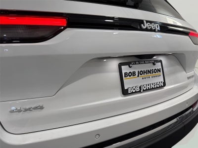 2025 Jeep Grand Cherokee GRAND CHEROKEE LAREDO X 4X4