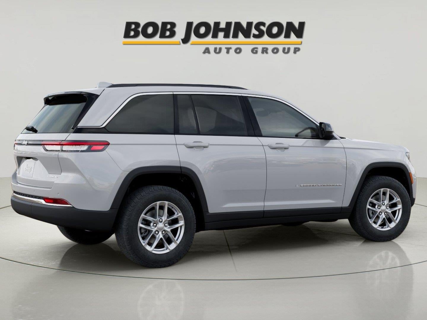 2026 Jeep Grand Cherokee GRAND CHEROKEE LAREDO X 4X4
