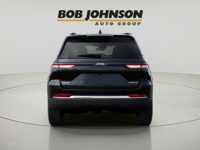 2025 Jeep Grand Cherokee GRAND CHEROKEE LAREDO X 4X4