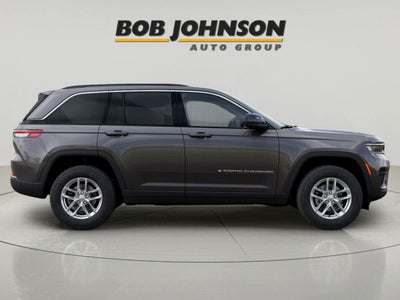 2026 Jeep Grand Cherokee GRAND CHEROKEE LAREDO X 4X4