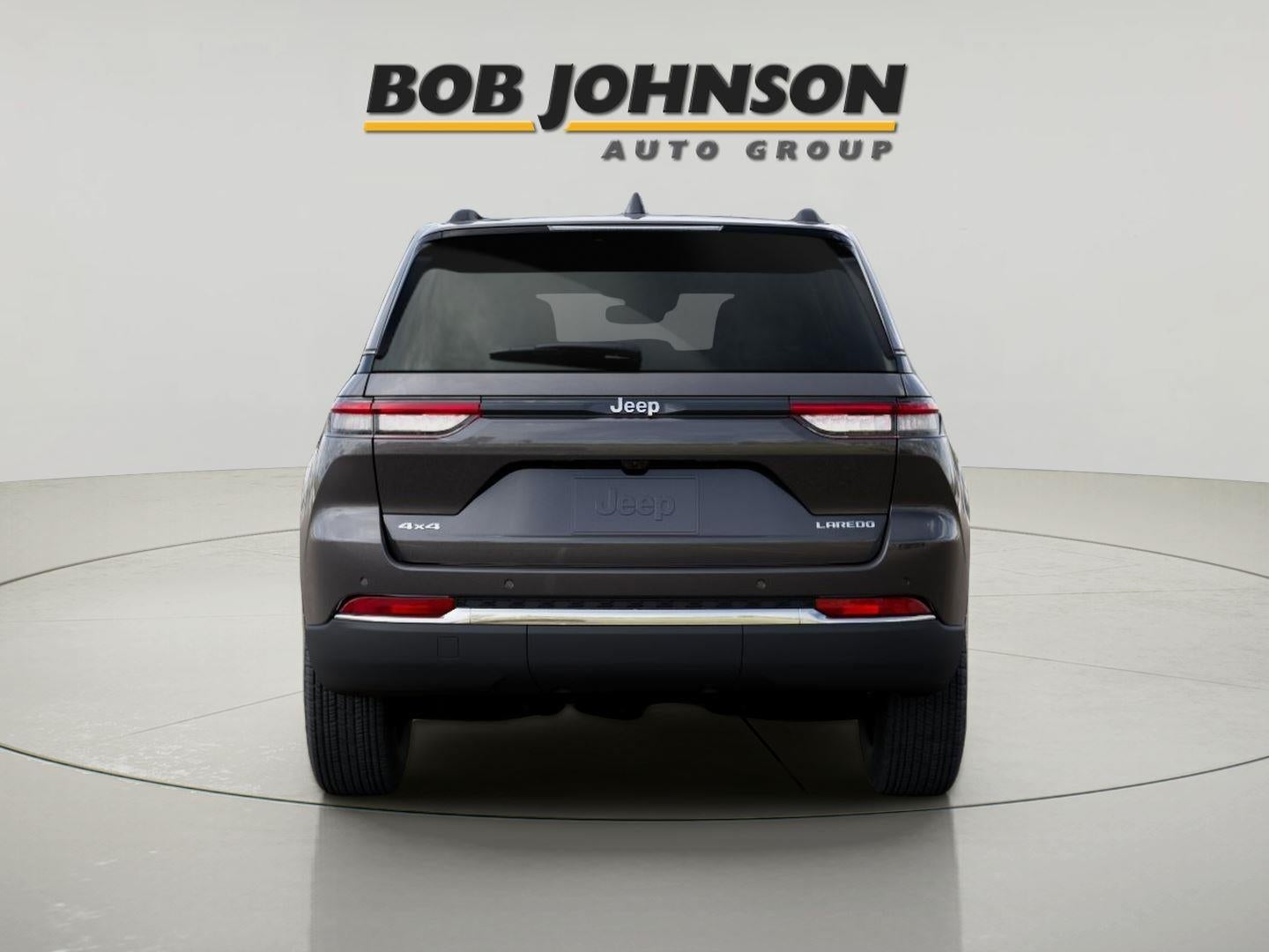 2026 Jeep Grand Cherokee GRAND CHEROKEE LAREDO X 4X4