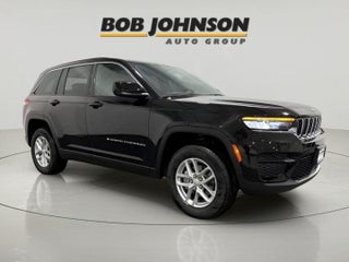 2025 Jeep Grand Cherokee GRAND CHEROKEE LAREDO X 4X4