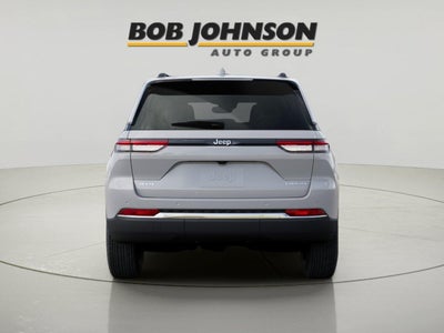 2026 Jeep Grand Cherokee GRAND CHEROKEE LAREDO X 4X4