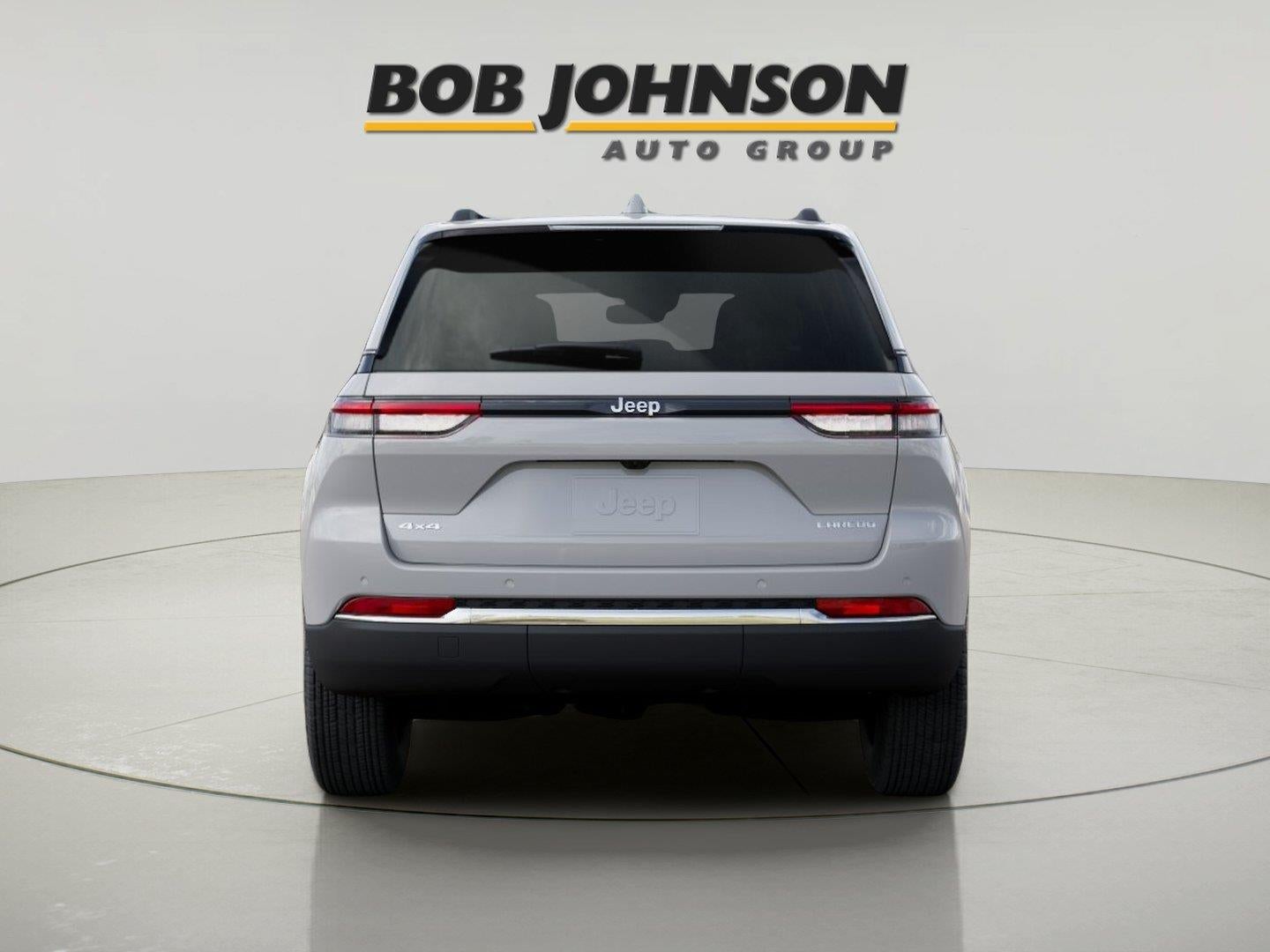 2026 Jeep Grand Cherokee GRAND CHEROKEE LAREDO X 4X4