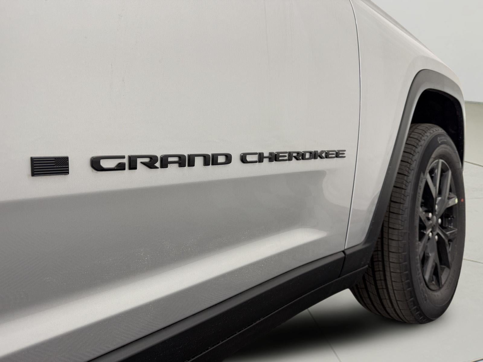 2026 Jeep Grand Cherokee GRAND CHEROKEE LAREDO ALTITUDE 4X4