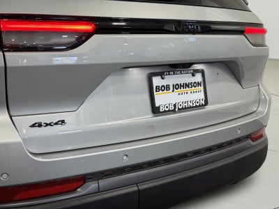 2026 Jeep Grand Cherokee GRAND CHEROKEE LAREDO ALTITUDE 4X4