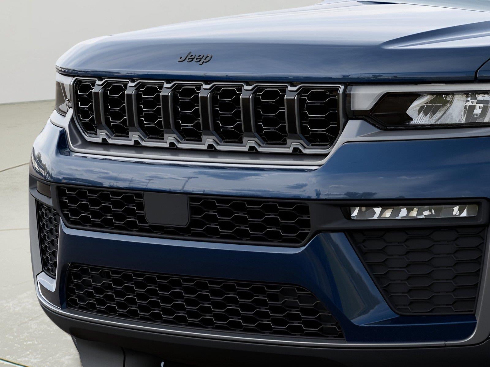 2027 Jeep Grand Cherokee GRAND CHEROKEE LIMITED 4X4