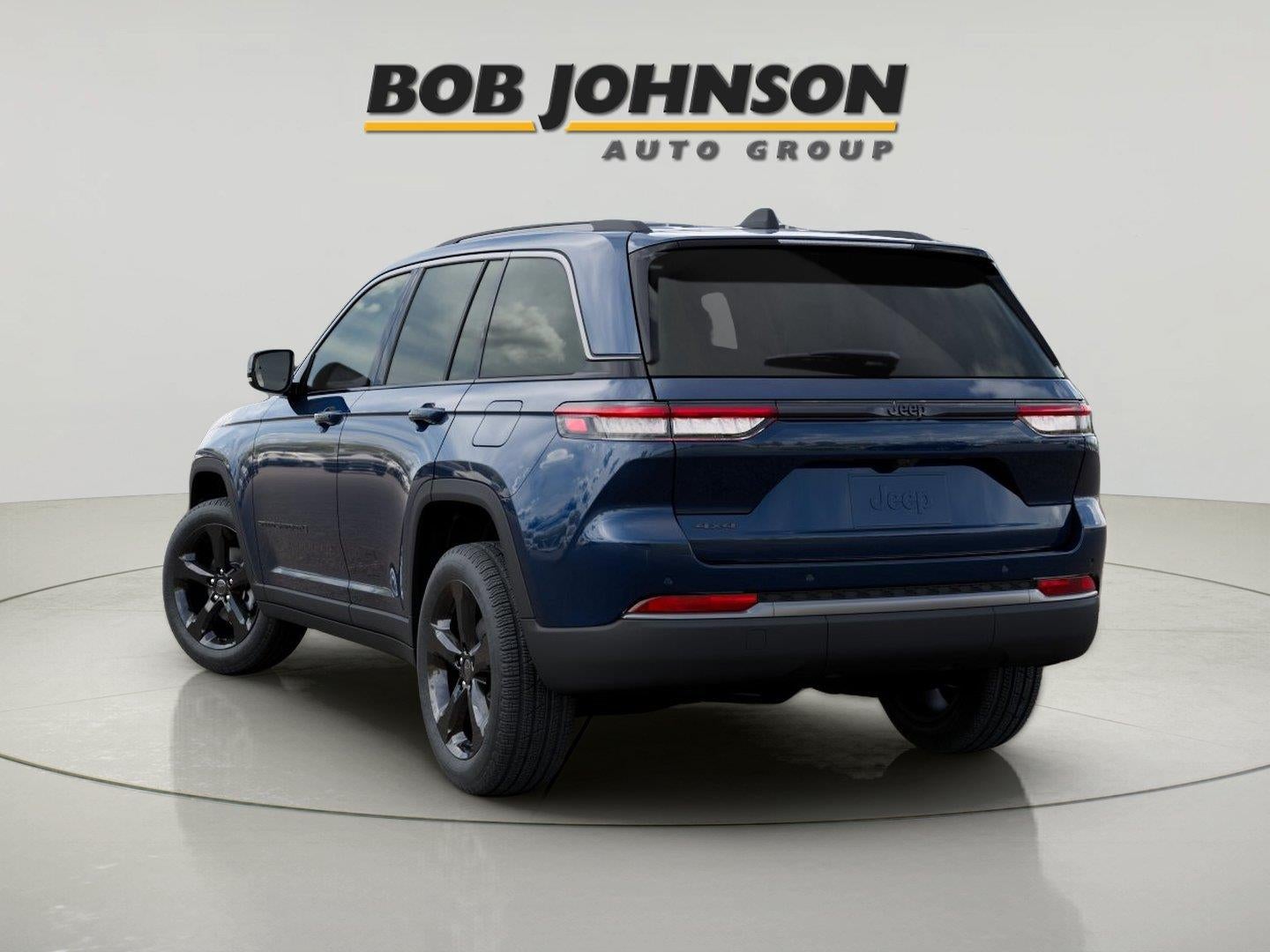 2027 Jeep Grand Cherokee GRAND CHEROKEE LIMITED 4X4