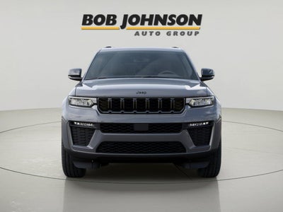 2027 Jeep Grand Cherokee GRAND CHEROKEE LIMITED 4X4