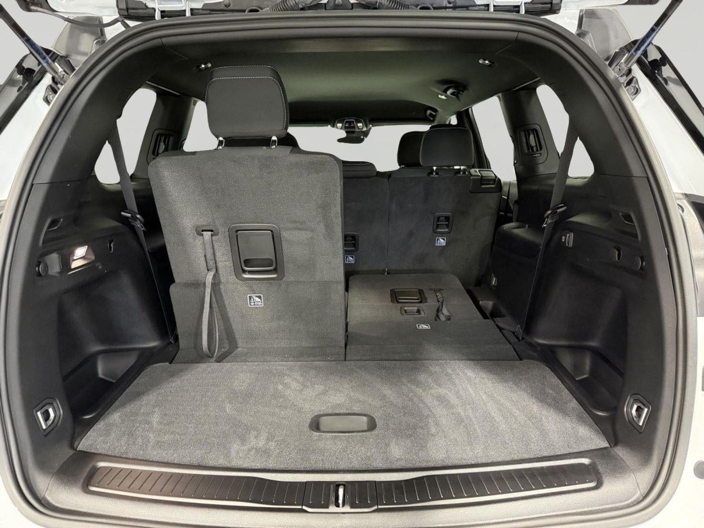 2026 Jeep Grand Cherokee GRAND CHEROKEE L LAREDO 4X4