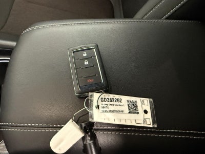 2026 Jeep Grand Cherokee GRAND CHEROKEE L LAREDO 4X4