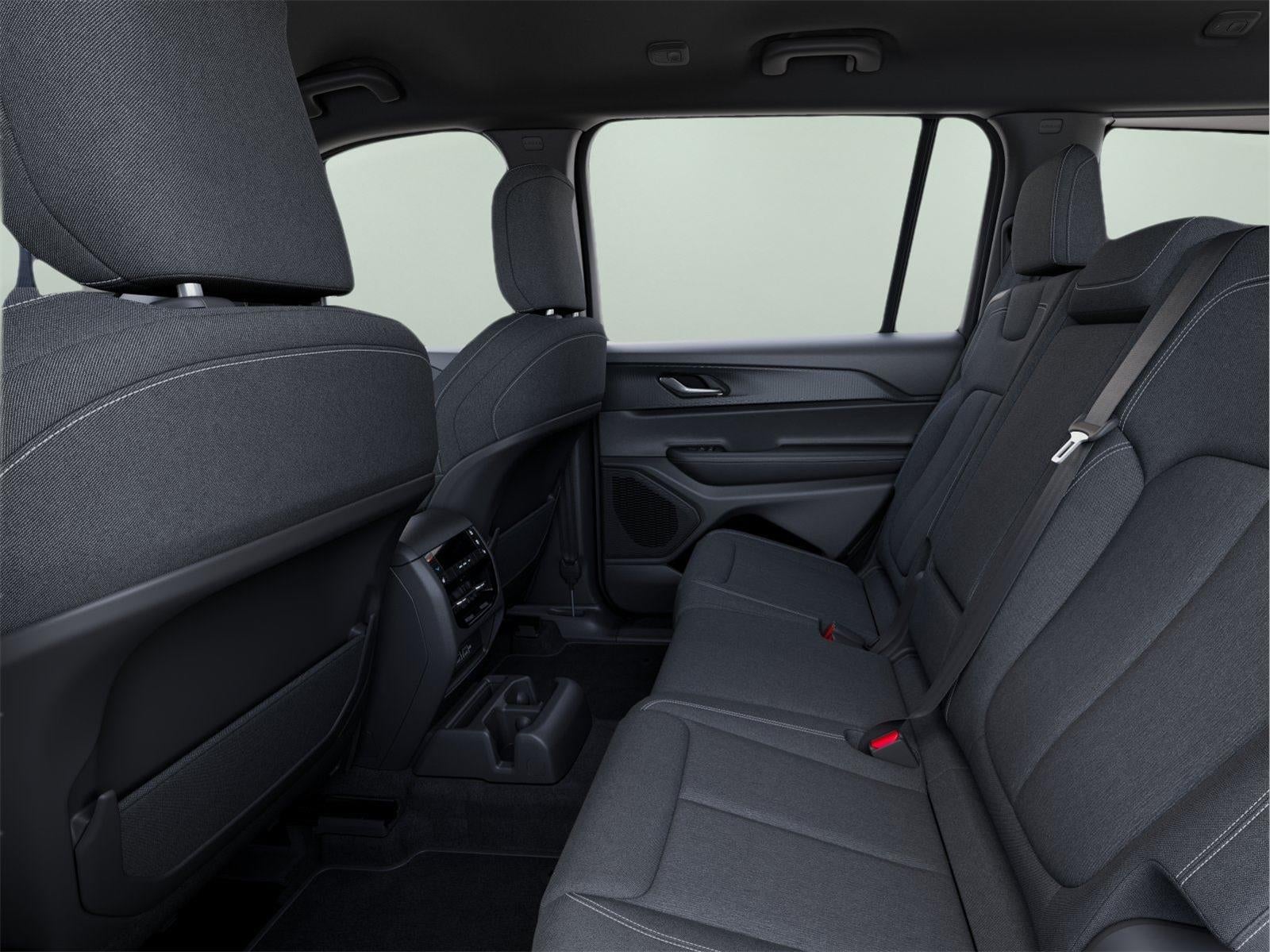 2026 Jeep Grand Cherokee GRAND CHEROKEE L LAREDO 4X4