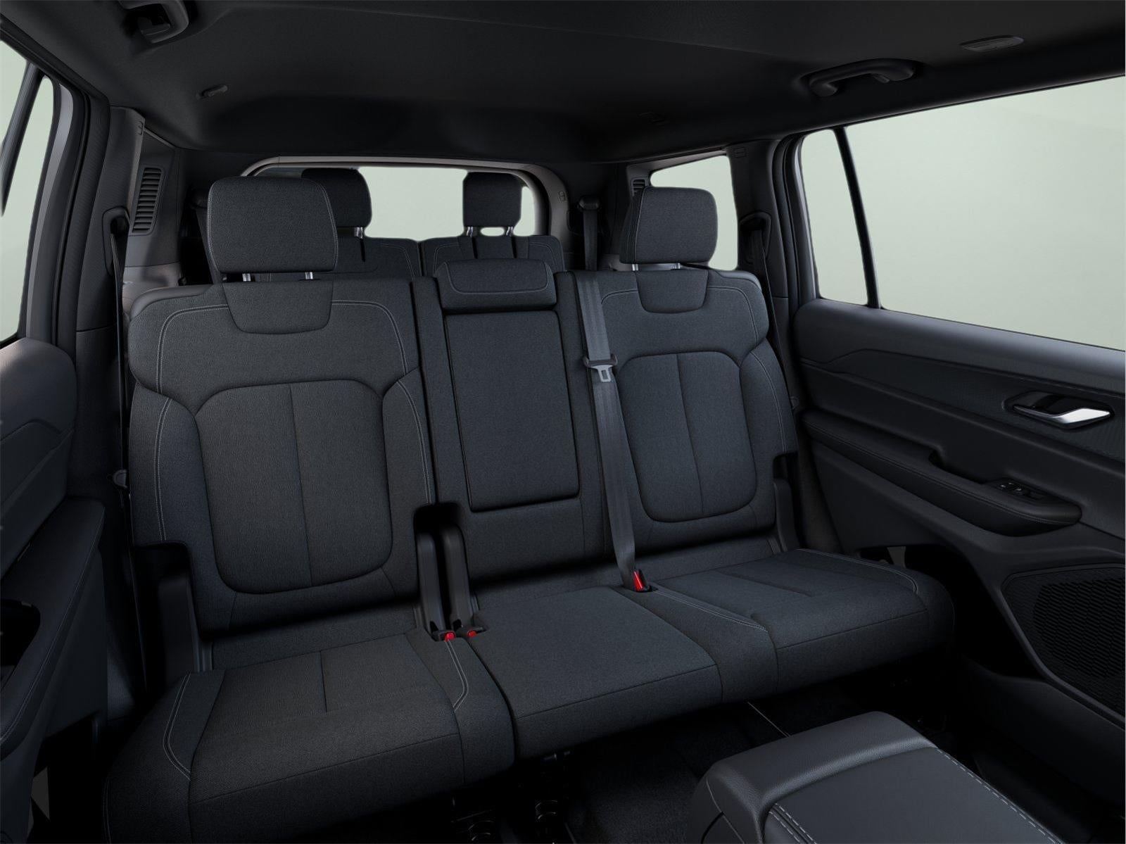 2025 Jeep Grand Cherokee GRAND CHEROKEE L LAREDO X 4X4