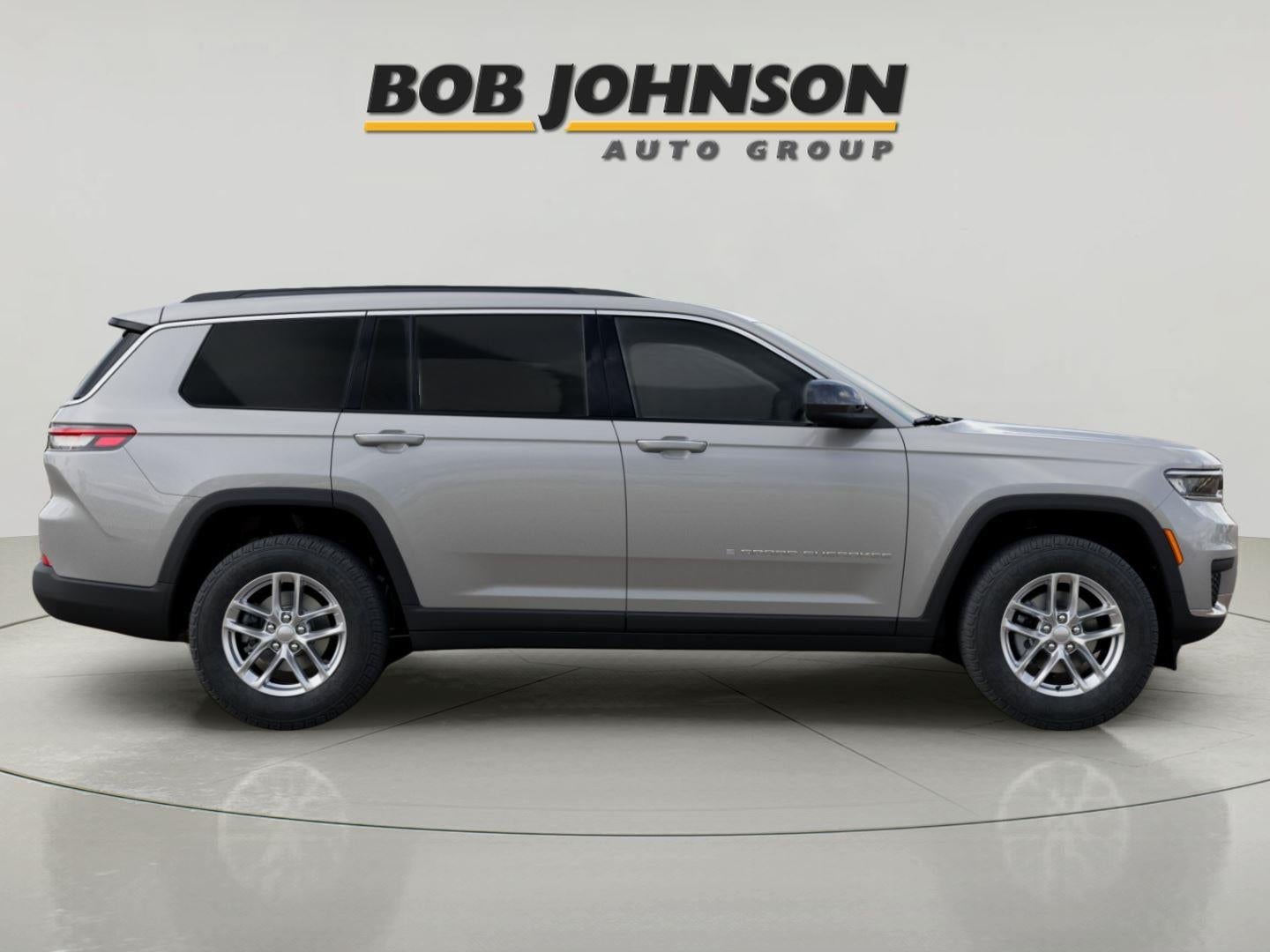 2025 Jeep Grand Cherokee GRAND CHEROKEE L LAREDO X 4X4