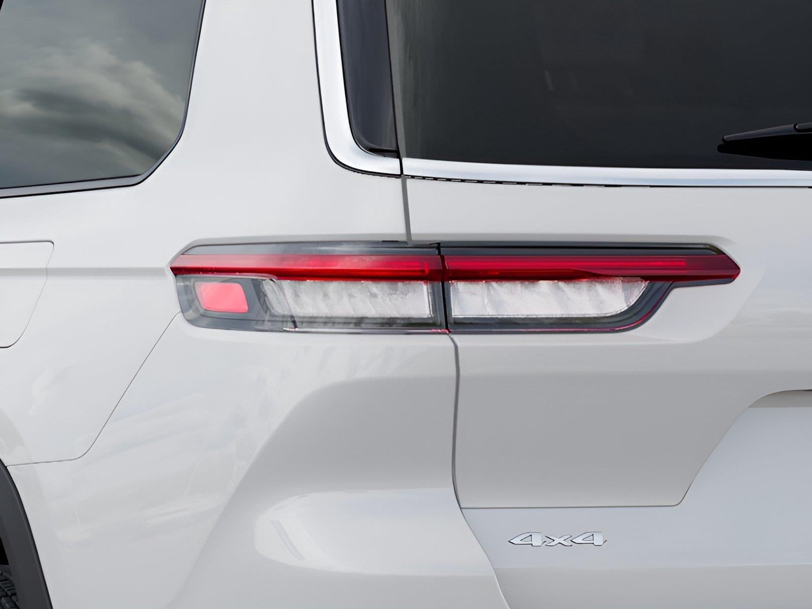 2027 Jeep Grand Cherokee GRAND CHEROKEE L LAREDO X 4X4