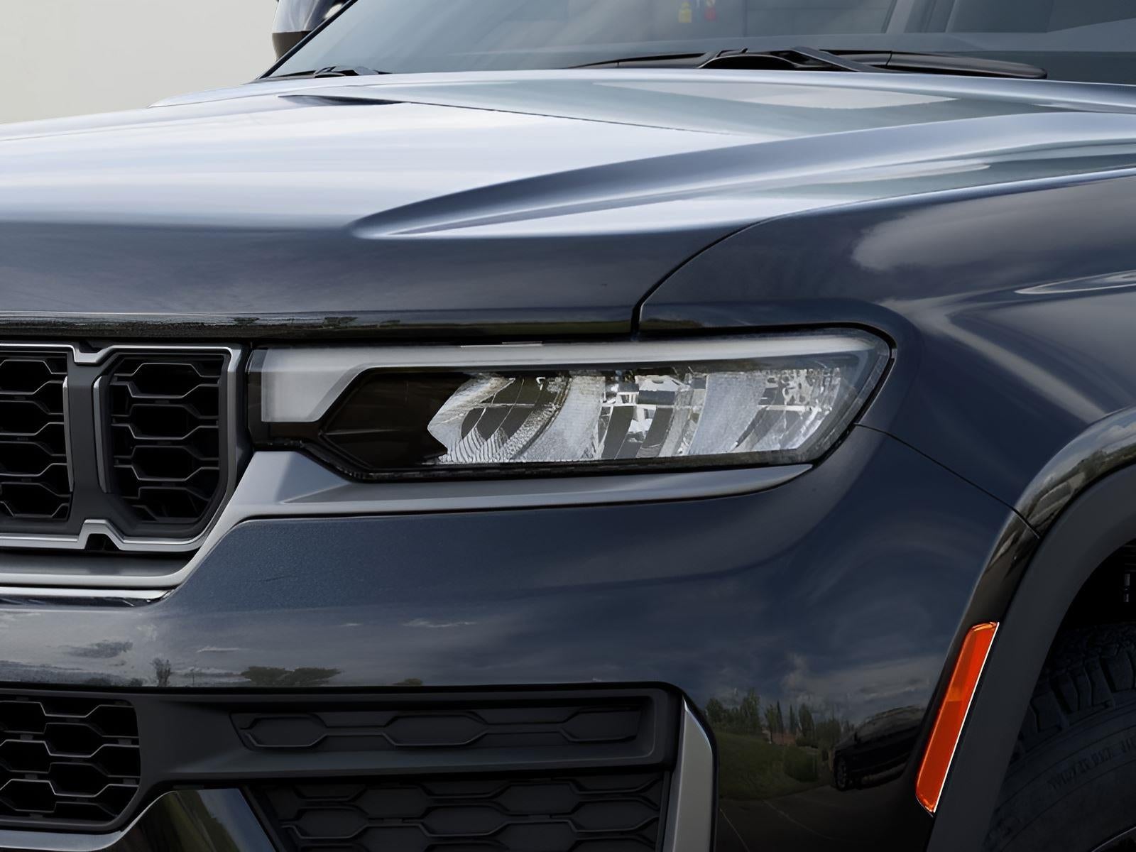 2026 Jeep Grand Cherokee GRAND CHEROKEE L LAREDO ALTITUDE 4X4