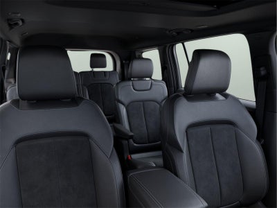 2026 Jeep Grand Cherokee GRAND CHEROKEE L LAREDO ALTITUDE 4X4