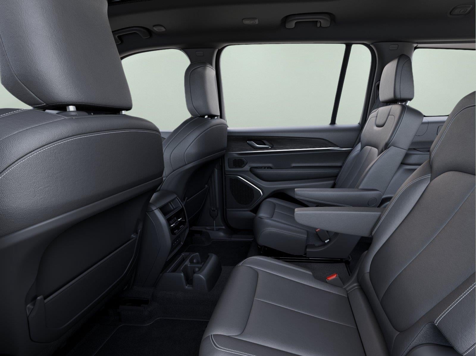 2027 Jeep Grand Cherokee GRAND CHEROKEE L LIMITED 4X4