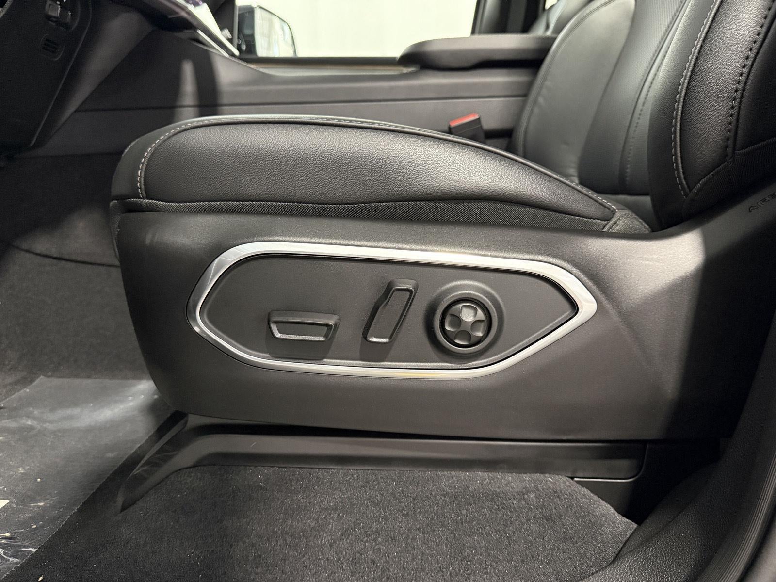 2026 Jeep Grand Wagoneer GRAND WAGONEER L 4X4