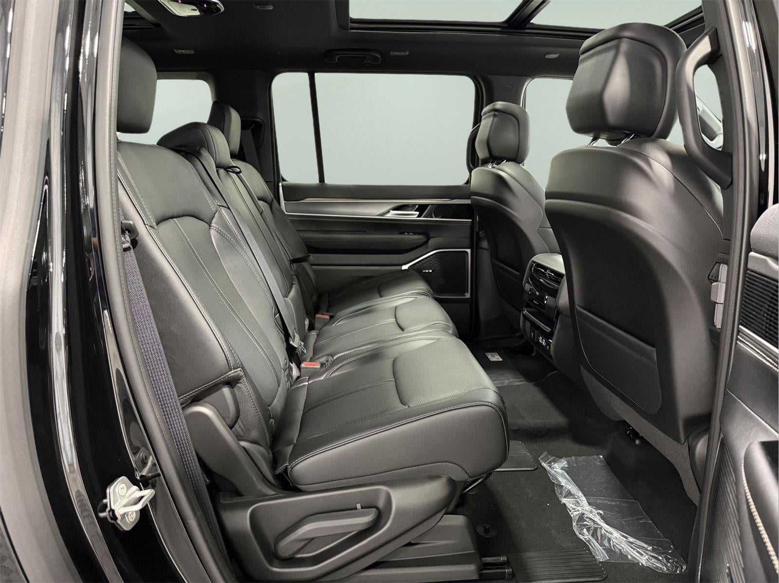 2026 Jeep Grand Wagoneer GRAND WAGONEER L 4X4