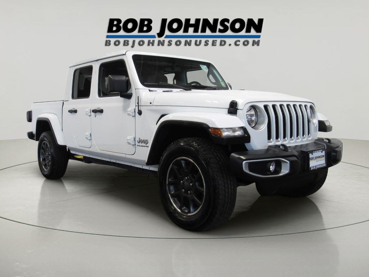 2023 Jeep Gladiator Overland's photo