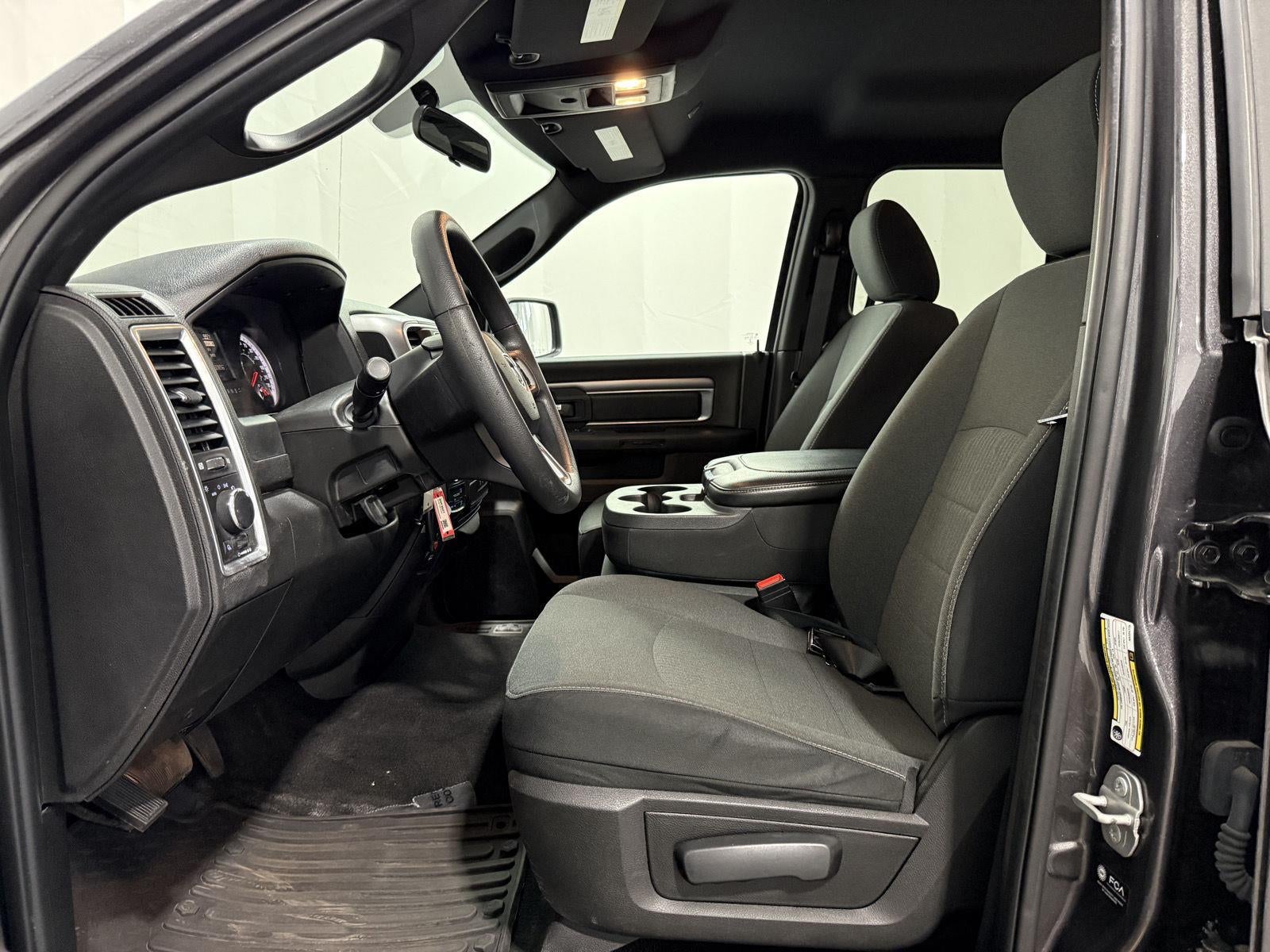 2022 RAM 1500 Classic Warlock Quad Cab 4x4 6'4' Box
