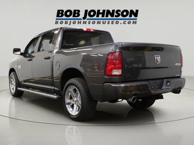 2017 RAM 1500 Express Crew Cab 4x4 5'7' Box