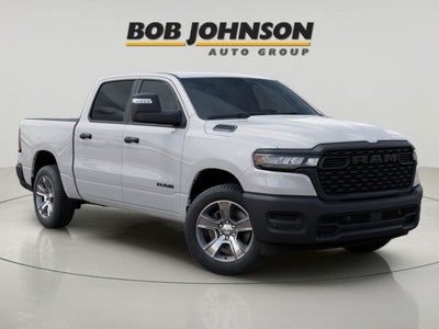 2025 RAM 1500 Tradesman Crew Cab 4x4 5'7' Box