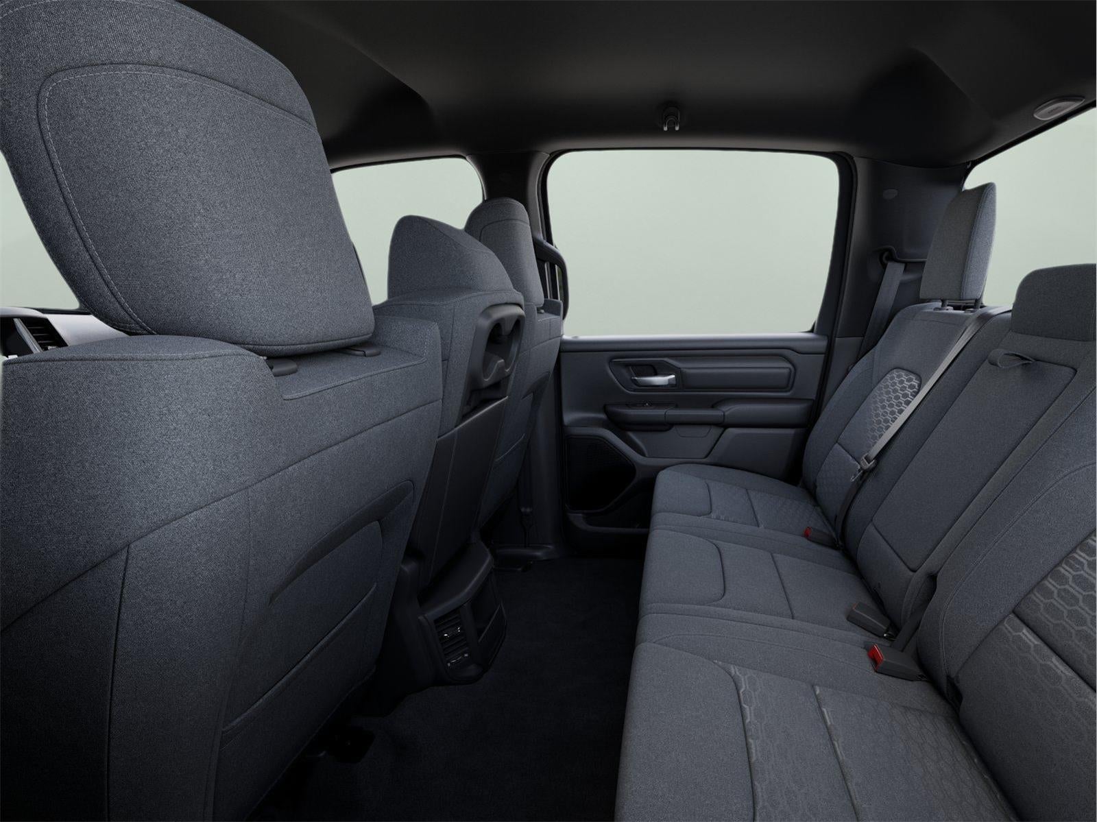 2025 RAM 1500 Tradesman Crew Cab 4x4 5'7' Box