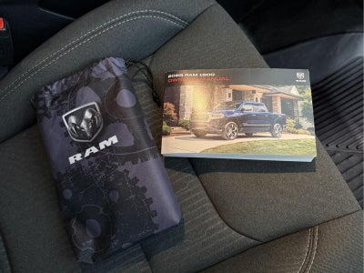 2023 RAM 1500 Big Horn Crew Cab 4x4 5'7' Box