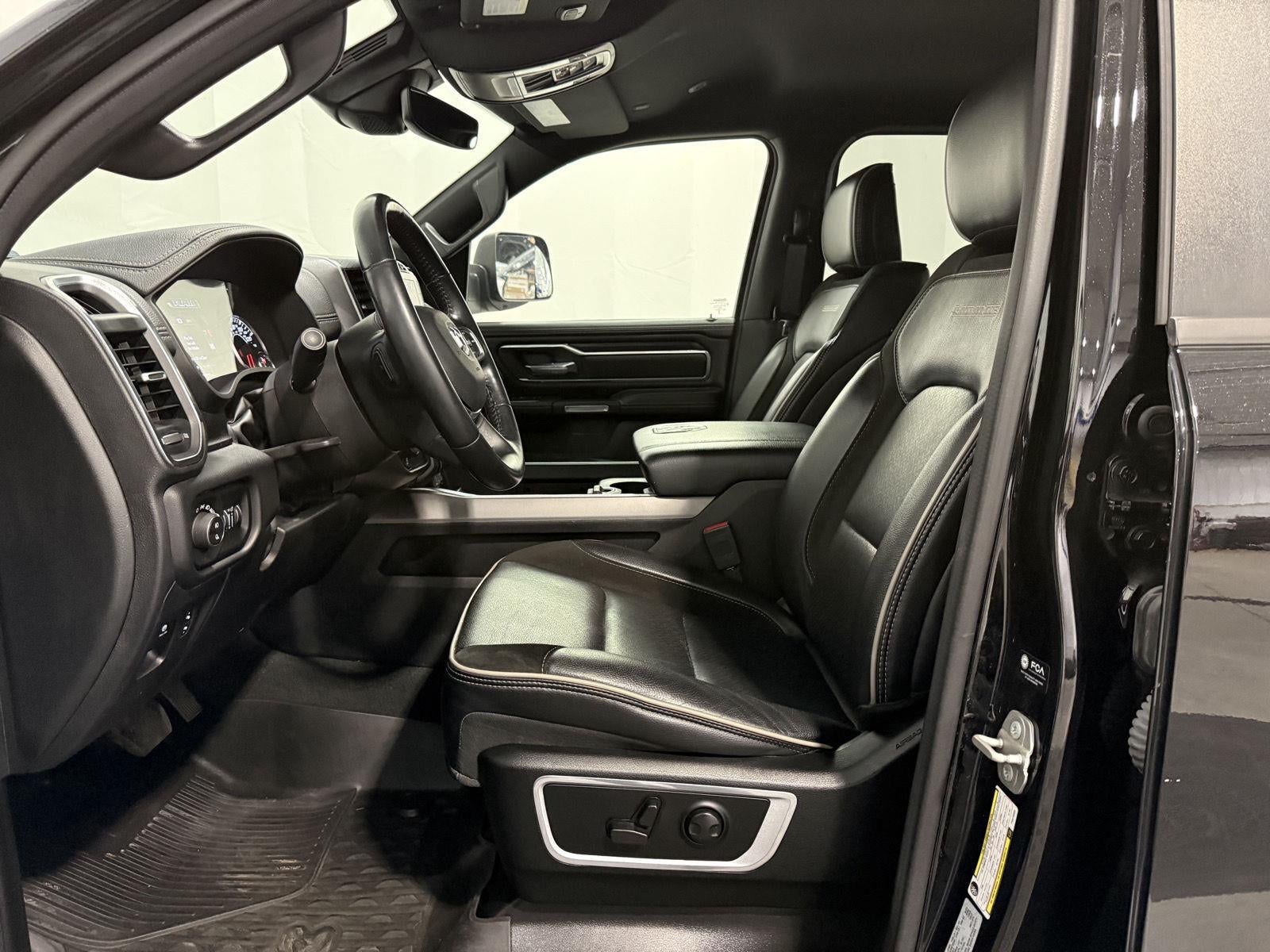 2023 RAM 1500 Laramie Crew Cab 4x4 5'7' Box